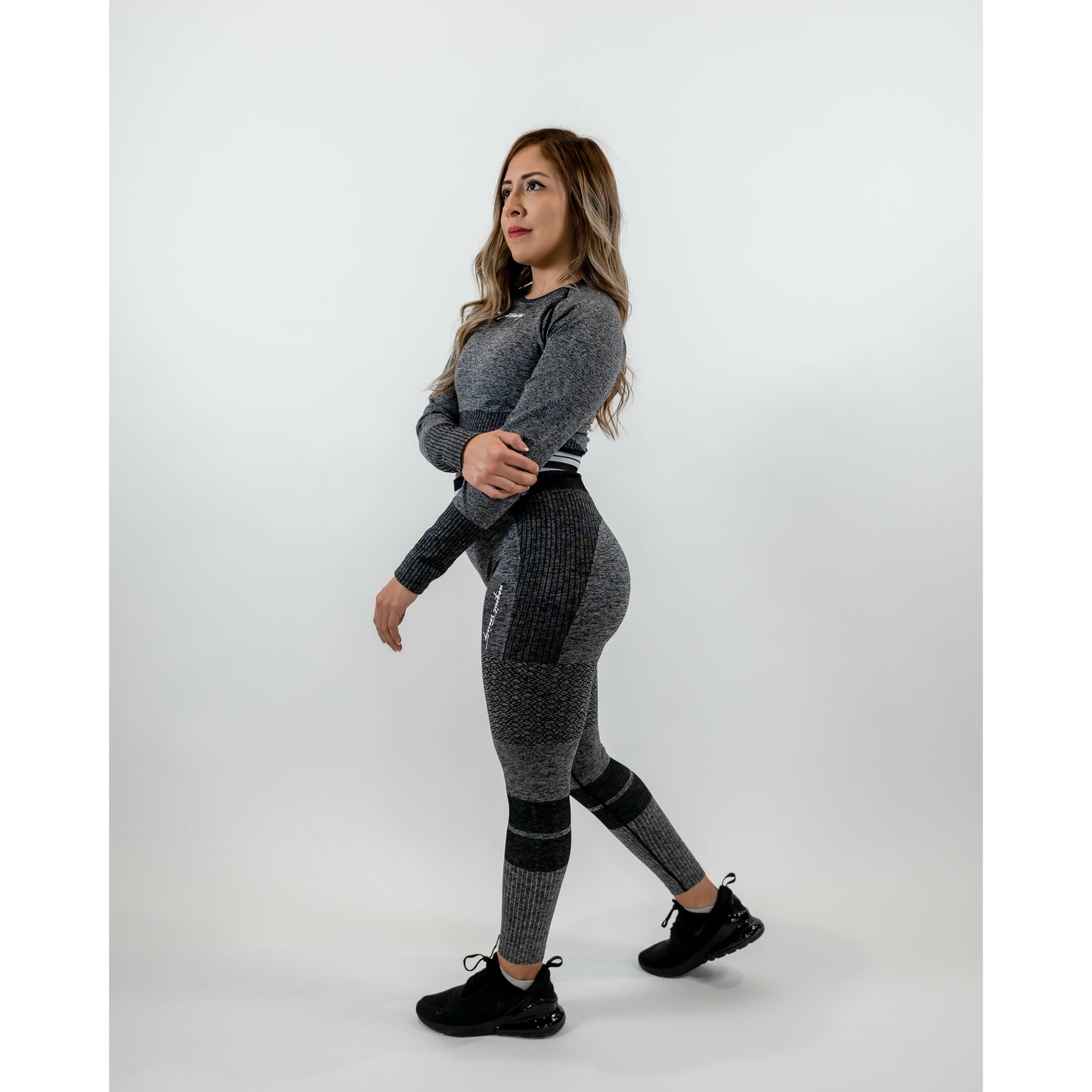 LUX SEAMLESS SET - BLACK - noquitsociety