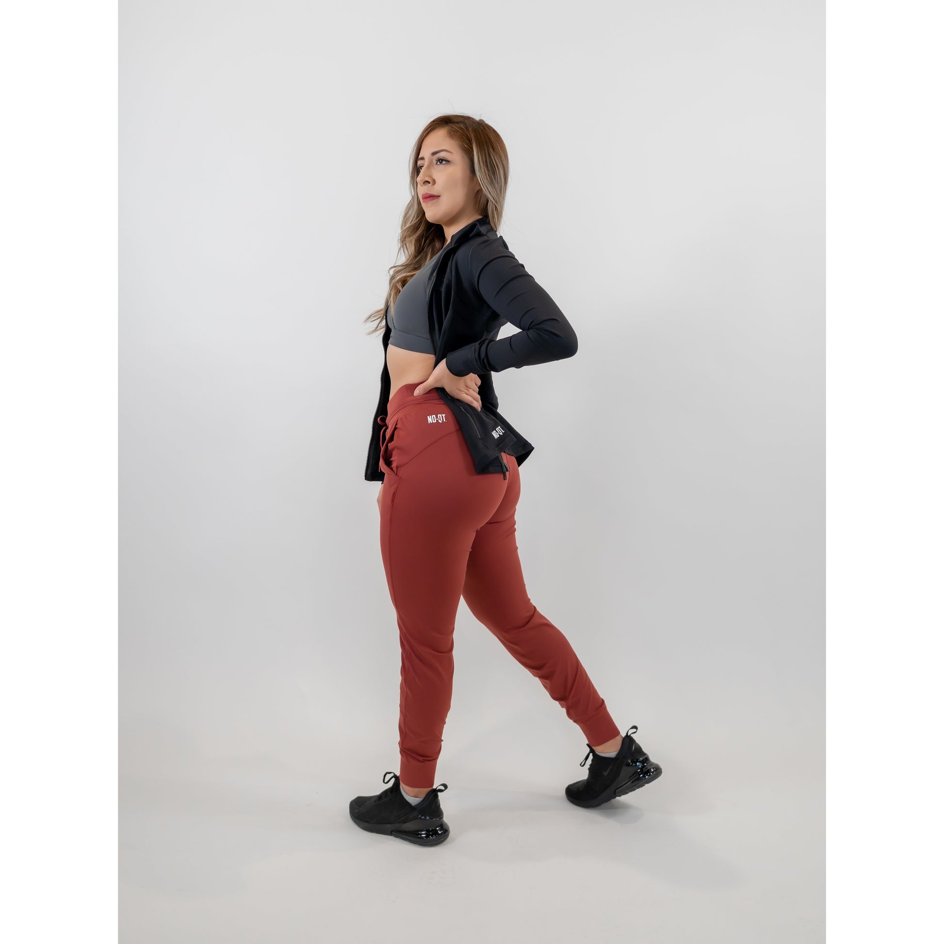 EVERYDAY JOGGER -CRIMSON RED - noquitsociety