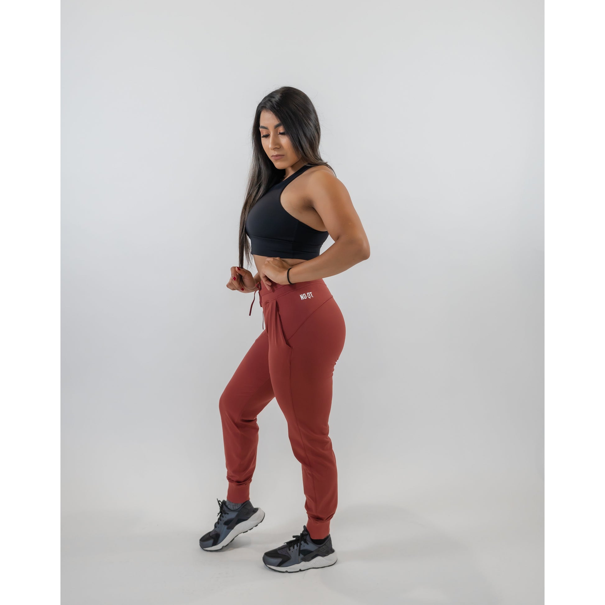 EVERYDAY JOGGER -CRIMSON RED - noquitsociety