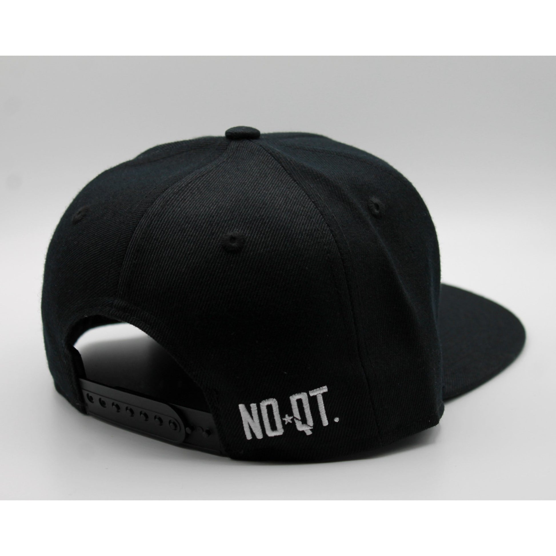 SOCIETY SNAPBACK - STEALTH BLACK - noquitsociety
