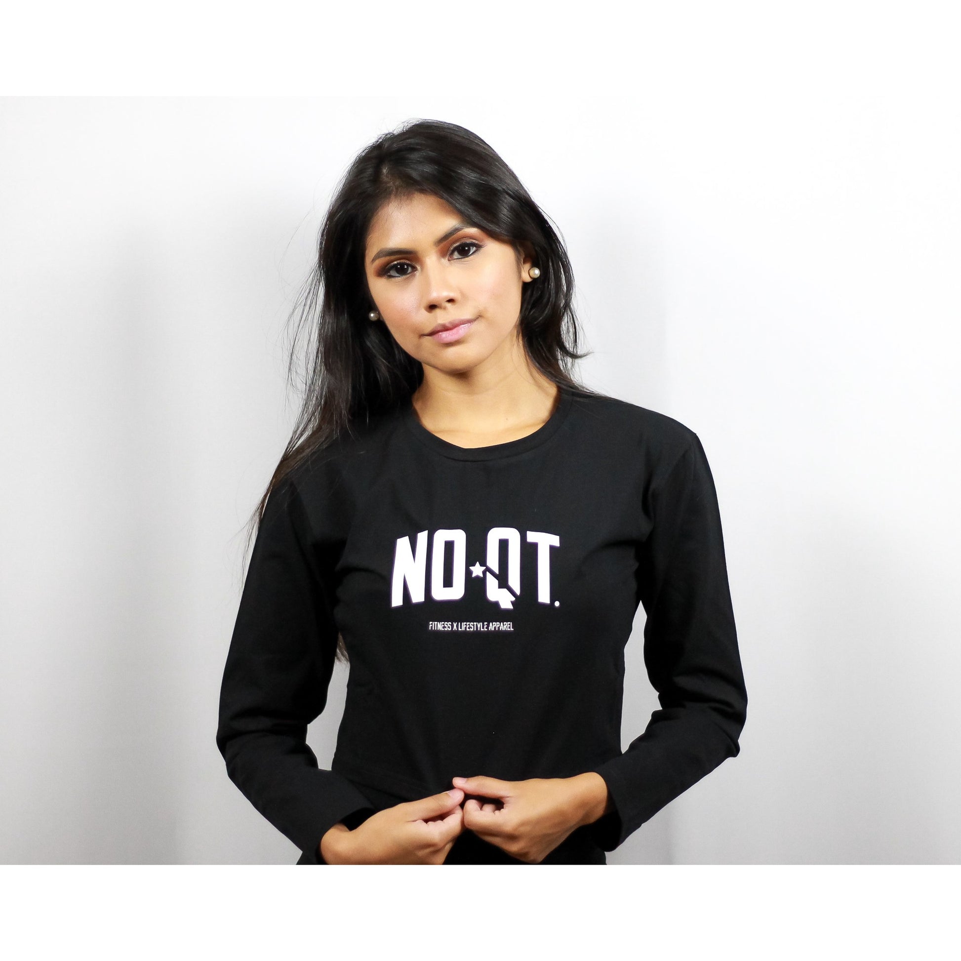 ASPIRE CROPPED LONG SLEEVE -BLACK - noquitsociety