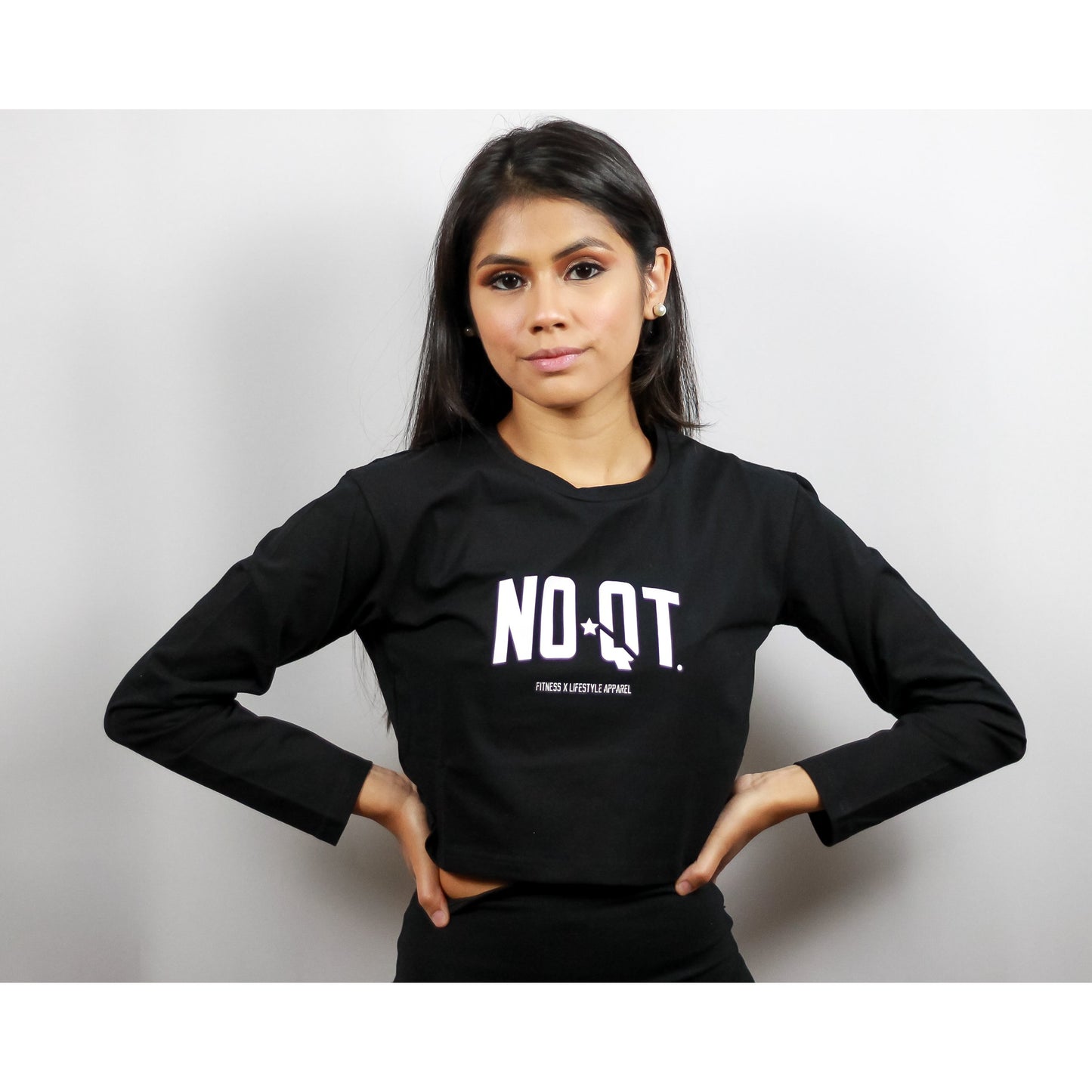 ASPIRE CROPPED LONG SLEEVE -BLACK - noquitsociety